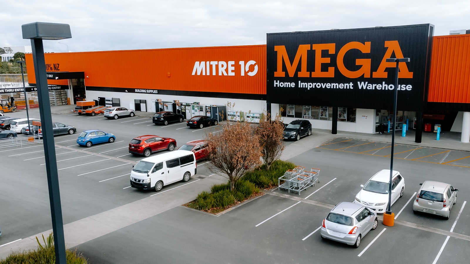 Mitre 10 Manukau